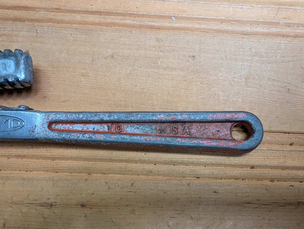 Vintage Trimo 10" Pipe wrench