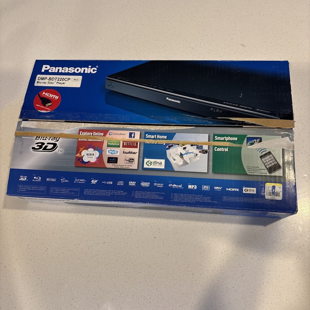 Panasonic 3D Blu Ray Player DMP-BDT220P Open Box