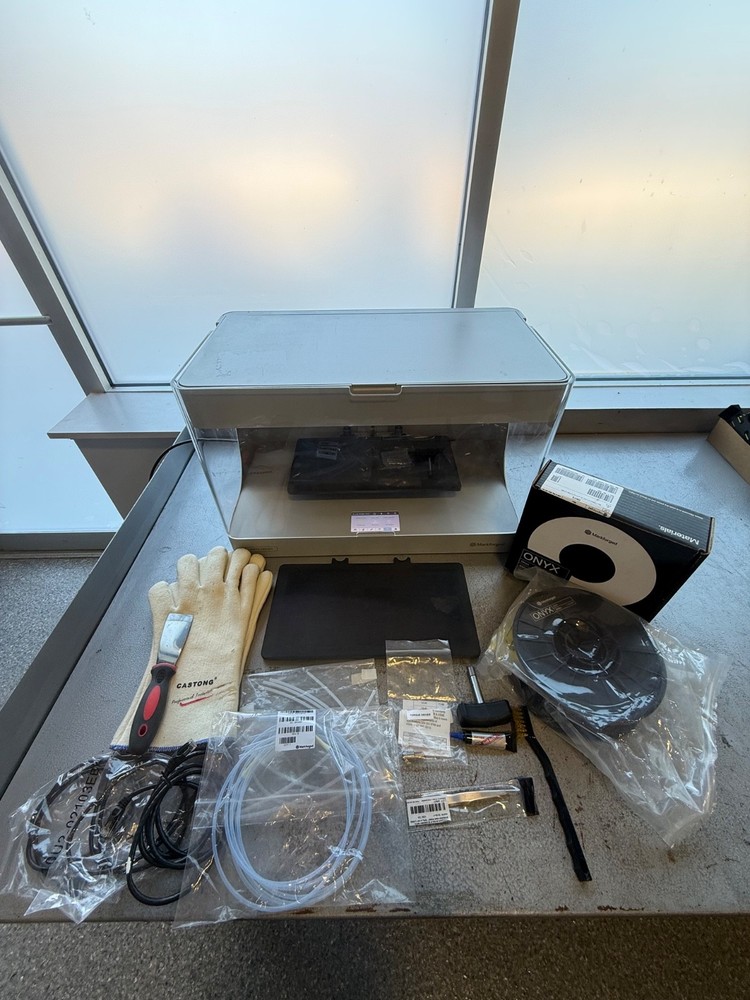 Markforged Onyx Pro Gen 2 Industrial 3D Printer w/ Dry Box + Spools, Immaculate