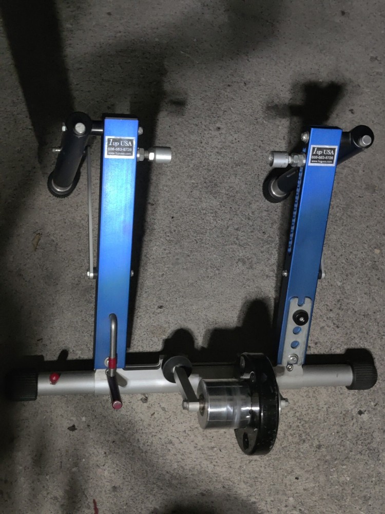 1UP Bike Trainer *used*