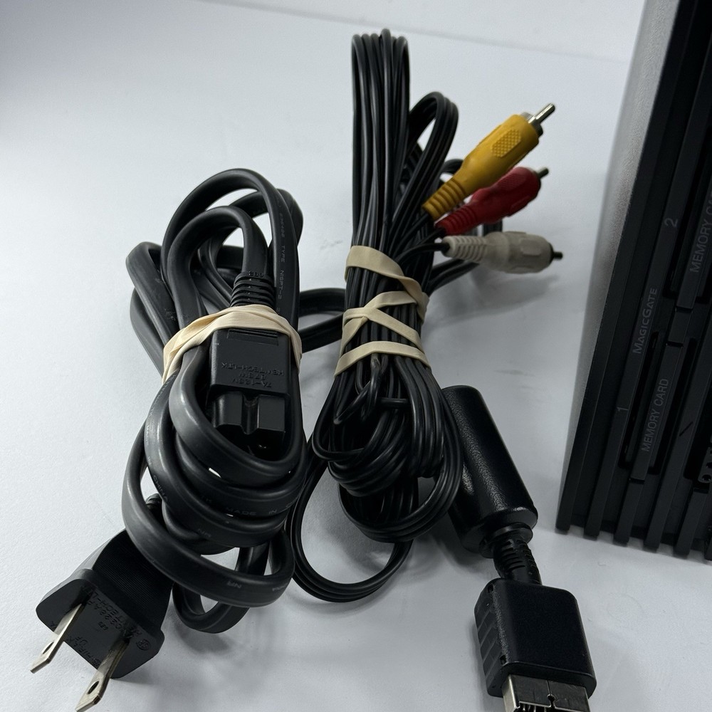 Playstation 2 / Controller/Power Cord/Av Chord8MB Ps2 Memory Card tested Working