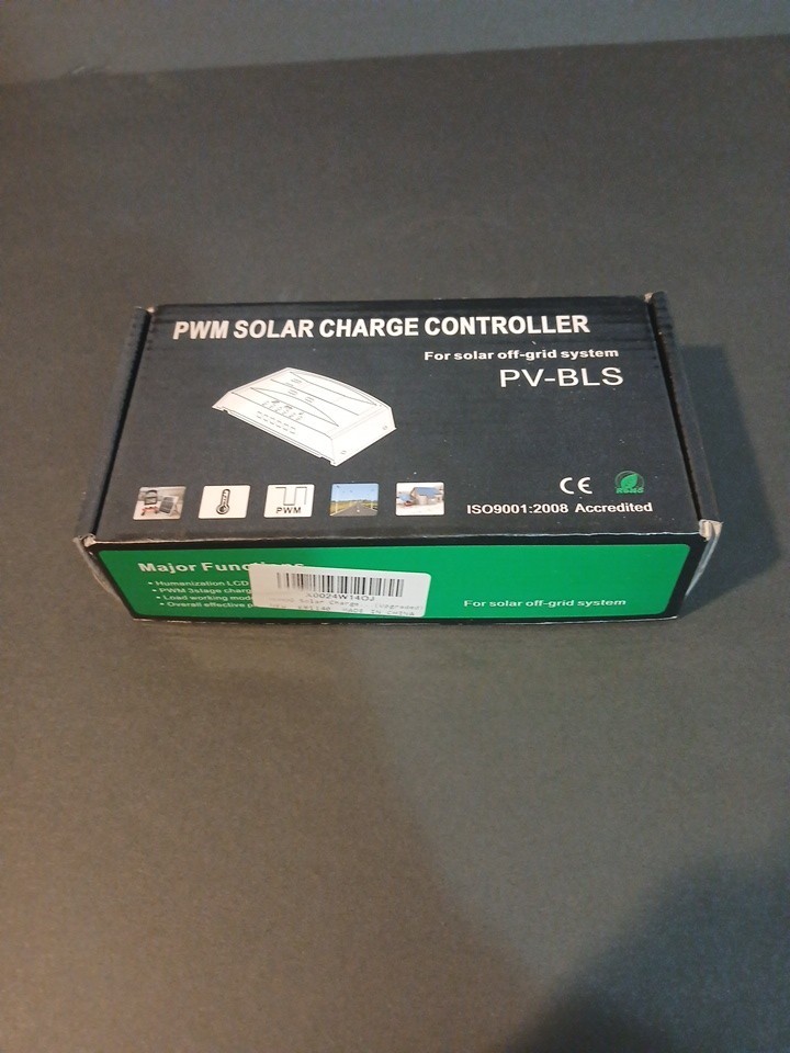 30A PWM Solar Panel Charge Controller 12/24V Auto LCD Display Dual USB Timer Set