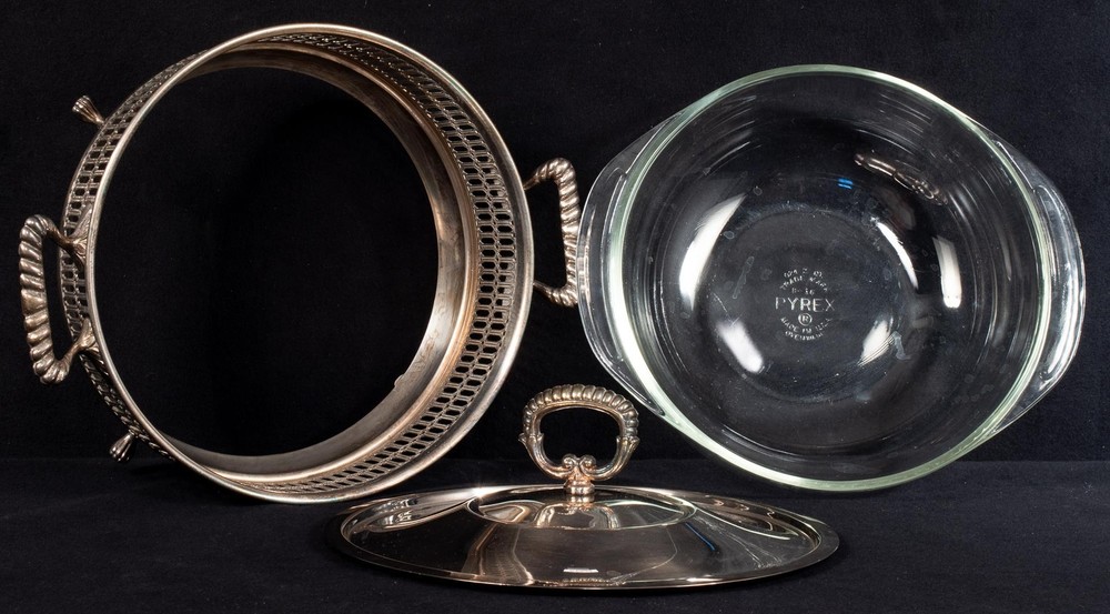 Vintage Silver Plate Casserole Buffet Server Dish With Pyrex Insert Lid 9"
