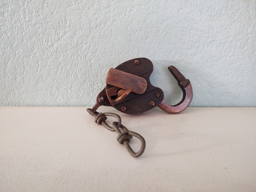 ANTIQUE FRAIM SLAYMAKER HDW Co  LOCK PADLOCK