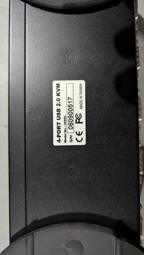 Cables to Go TruLink 4 Port USB/PS2 KVM Switch w/Cables