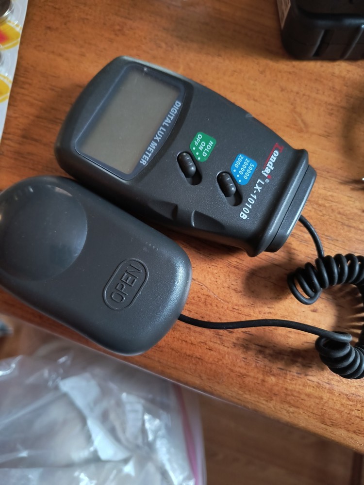 LX1010B Digital Lux Meter Photometer Light Level Sensor Tester 0-50000