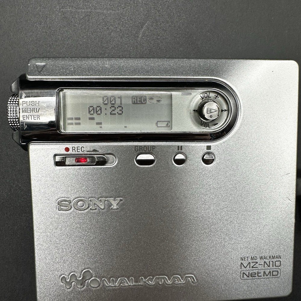 SONY MZ-N10 NET MD WALKMAN Silver Tested Working Main unit only