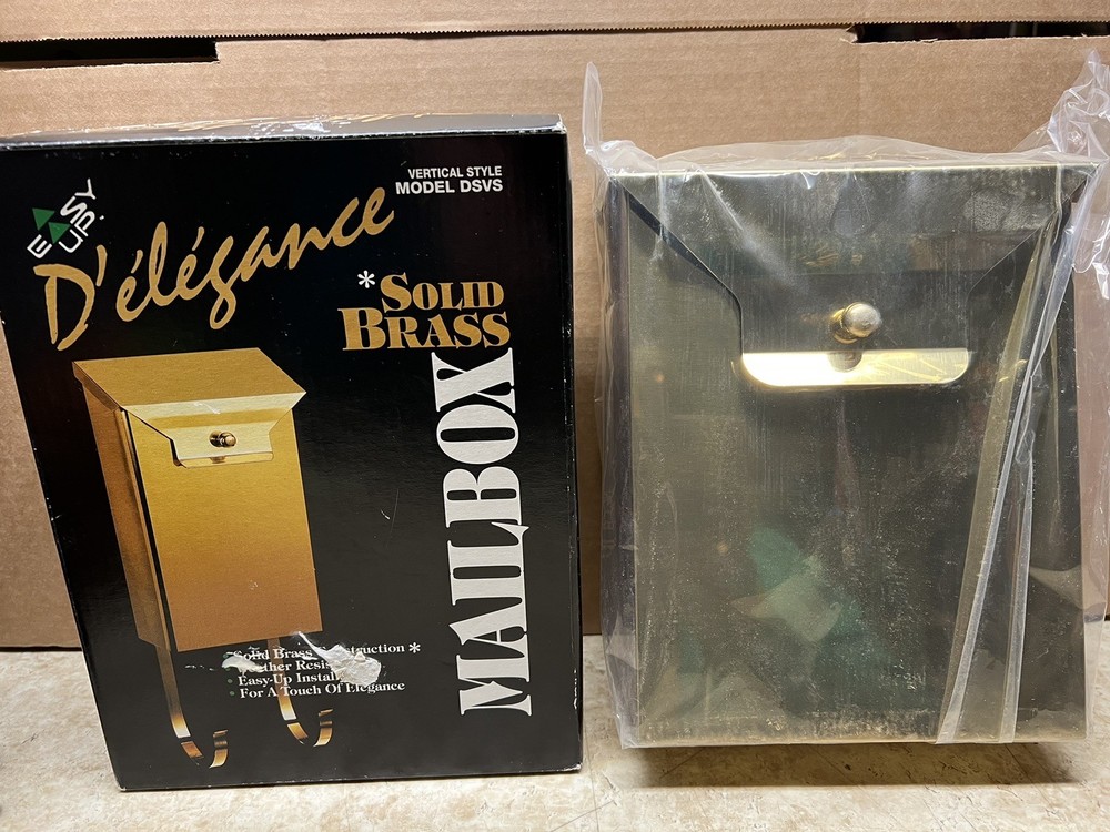 NOS Easy Up - D’élègance  Solid Brass Vertical Style Mailbox Vintage