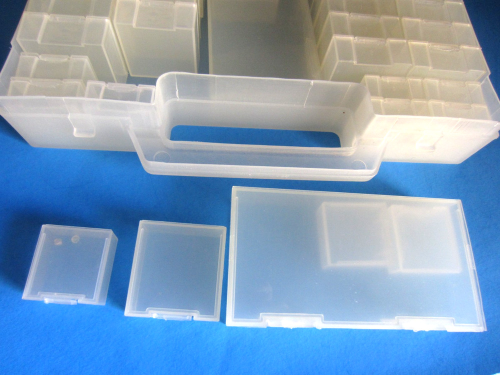 Bead Organizer Carrying Case, 50 piece set Removable Boxes with Lids