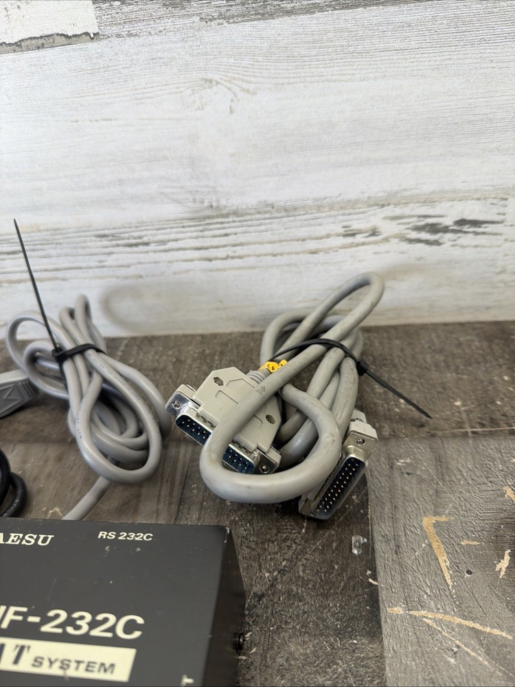 Yaesu FIF-232C CAT System Interface for Computer Control - w/Cables