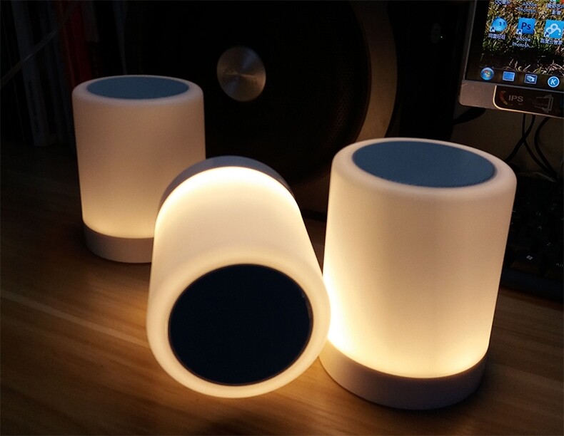 Mini Bluetooth Speaker and LED Lamp BL05