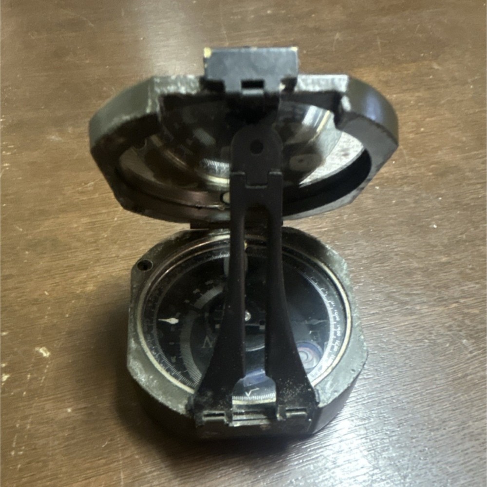 Vintage Military-Style M2 compass