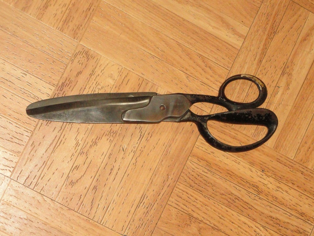 Vintage Disston No.1135 Large 10" Scissors