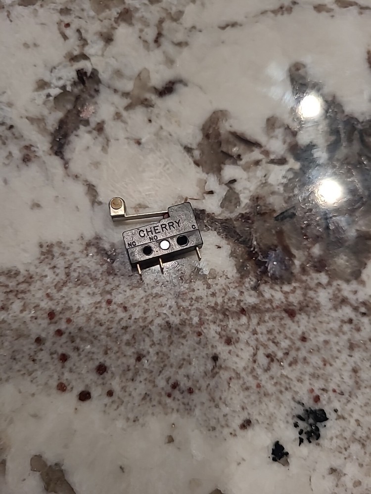 Cherry DB1 Micro Button, Micro Switch with Lever, Subminiature Switch, NOS