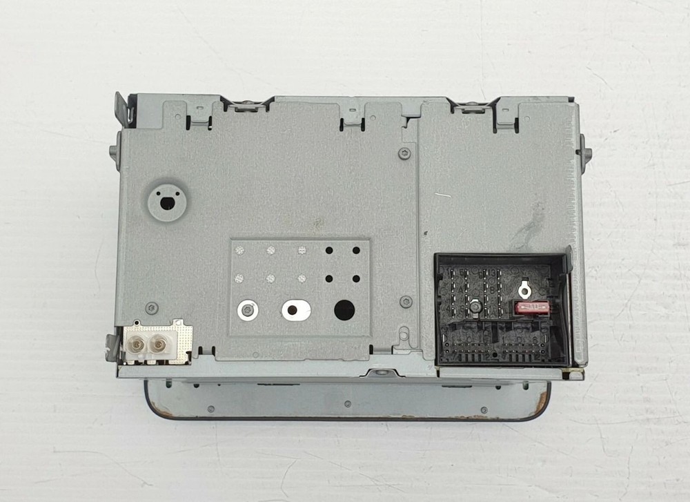VW Caddy Mk3 2003-10 Radio CD Player RCD 300 Audio System Head Unit WITH CODE