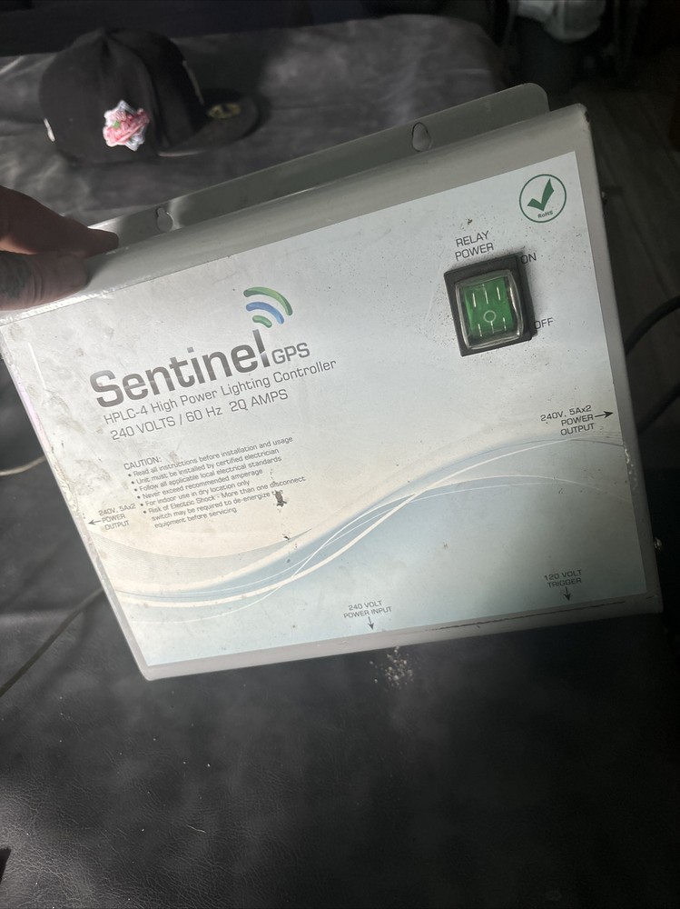 Sentinel-GPS HPLC-4 High-Power-Lighting-Controller 4-Outlet Relay box