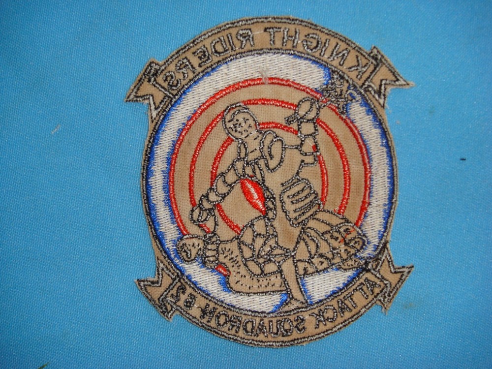 VIETNAM WAR PATCH, US NAVY ATTACK SQUADRON 52 "KNIGHT RIDERS"