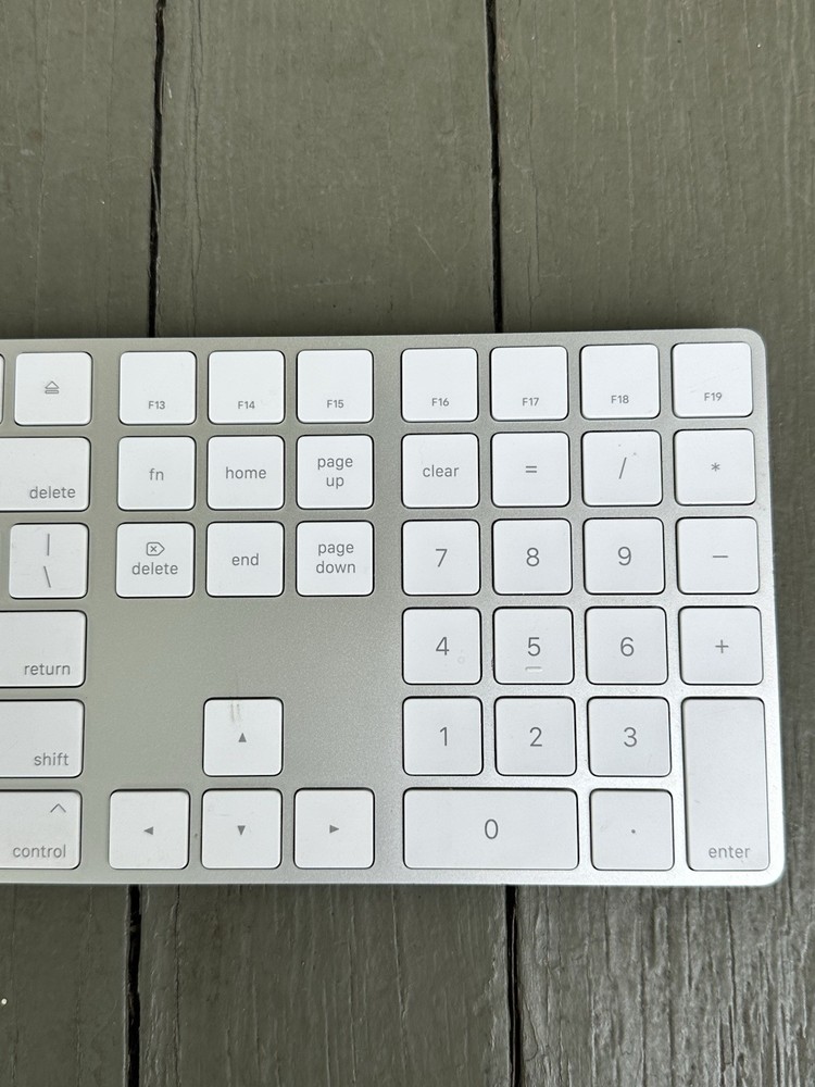 Apple A1843 Magic Keyboard with Numeric Keypad + Magic Mouse A1296