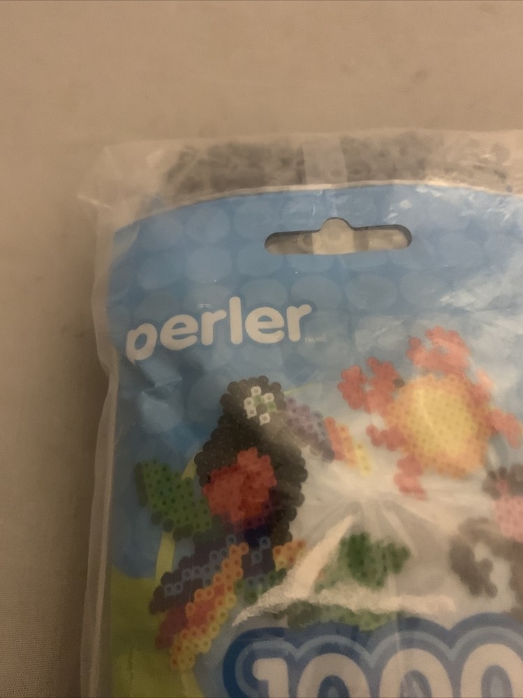 3000 CT. Perler Craft Beads (NEW)