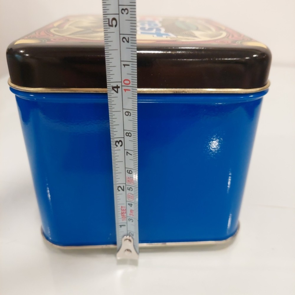 CREST Toothpaste Collectible Tin ONLY Mint Paste And Mint Gel Baking Soda