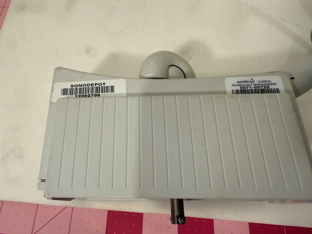 ACUSON 08260630 Siemens 7V3C Vector Array Ultrasound Transducer Probe