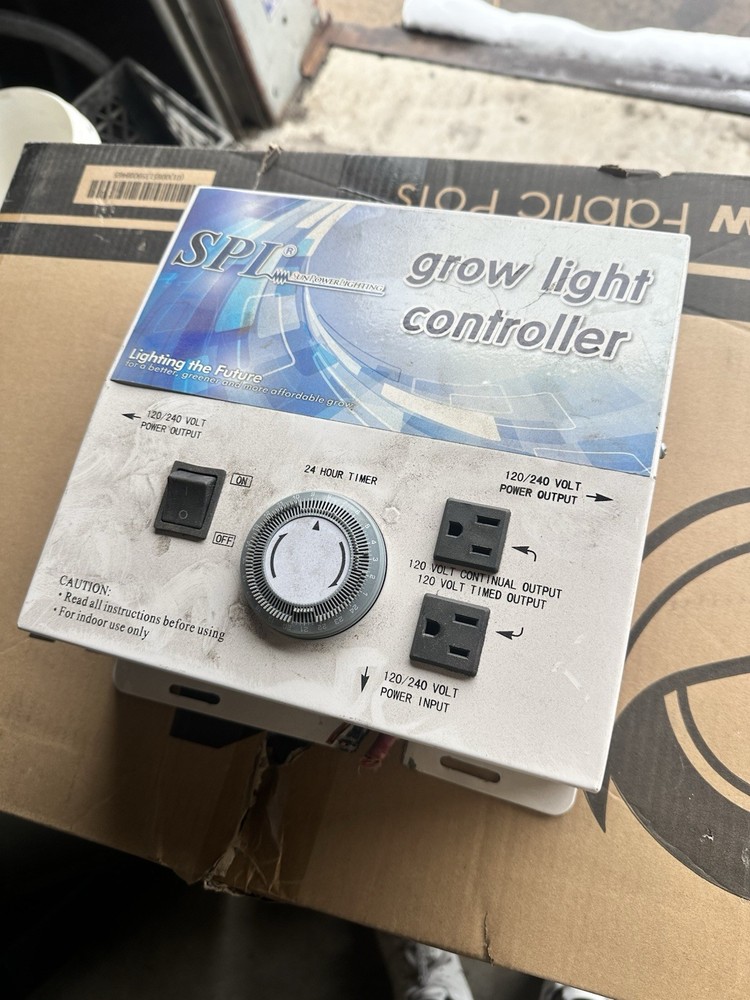 SPL Grow Light Controller White 24 Hour Timer For Hydroponics Grow Light