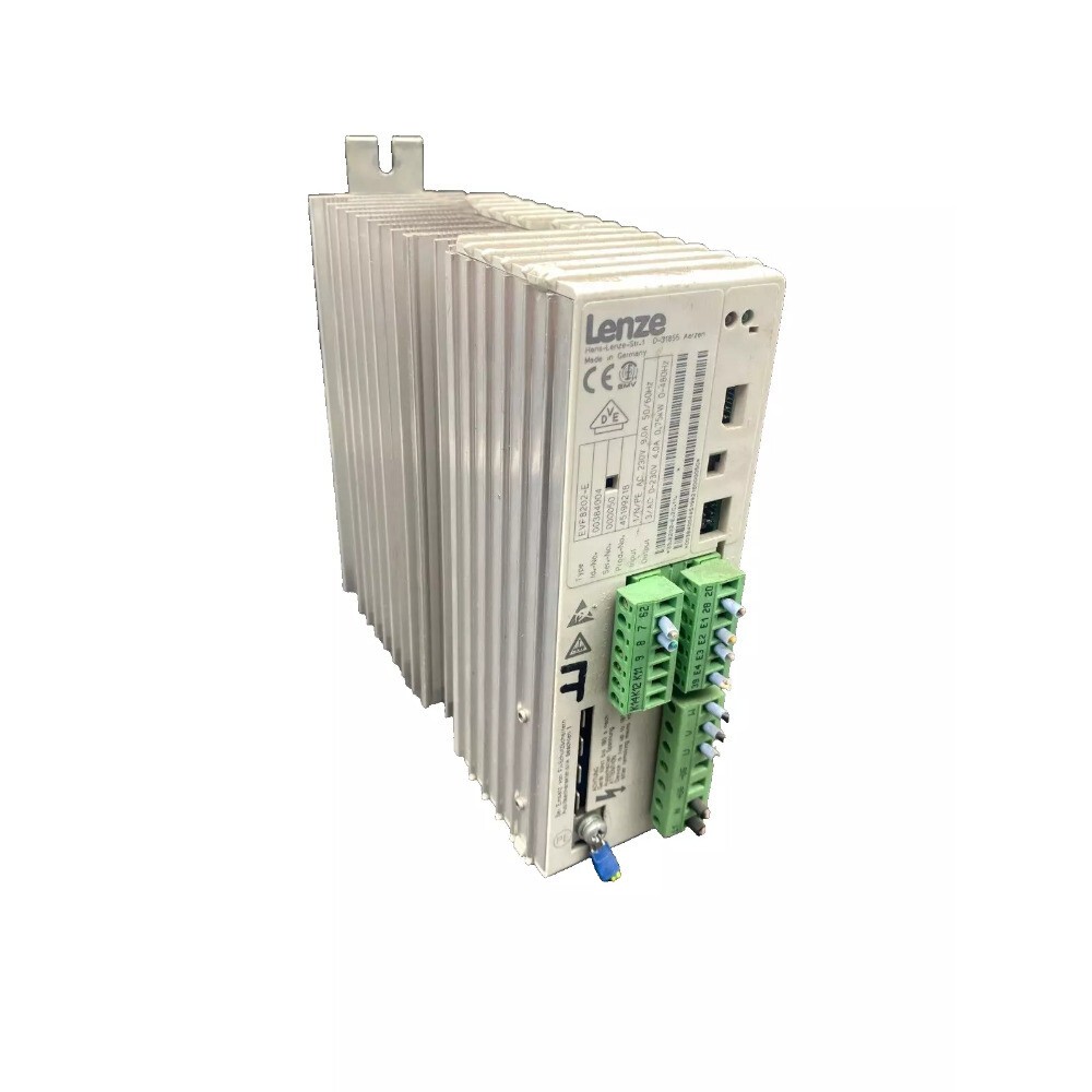 NEW LENZE drive EVF8202-E 1PC