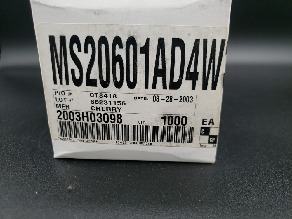 Cherry Rivet Textron Aerospace Fasteners 1000pc