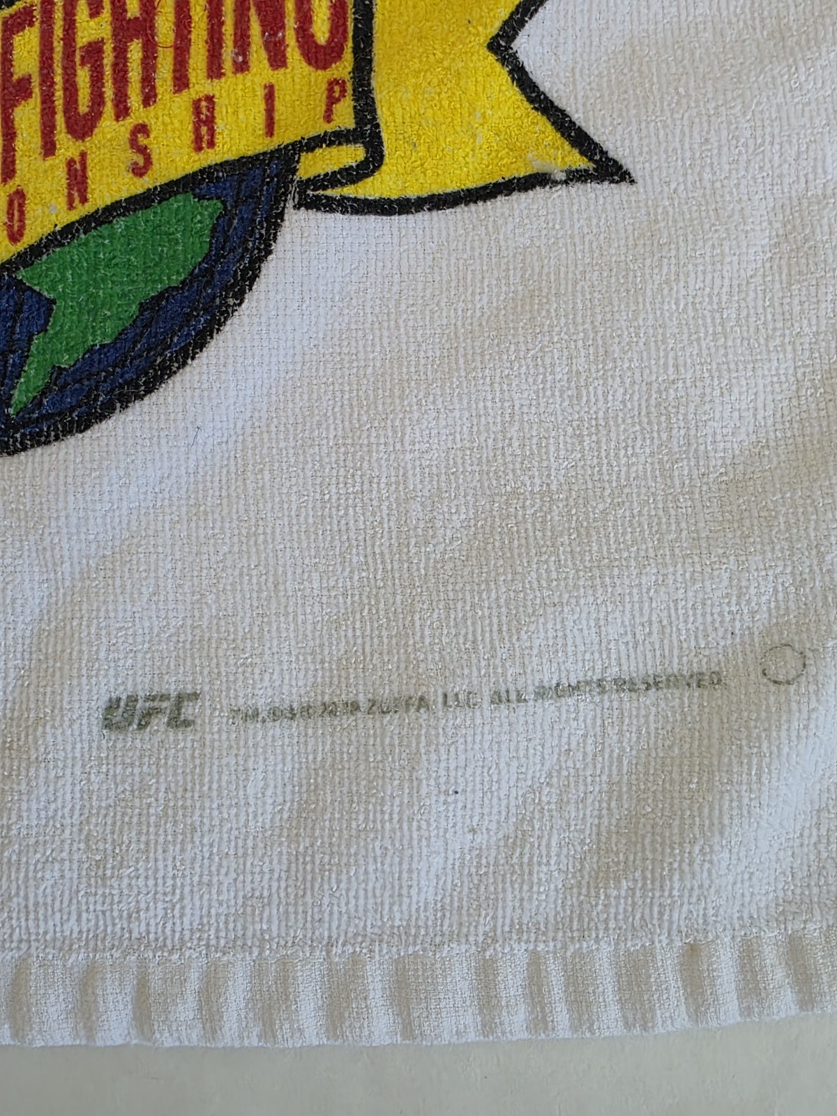 Ultimate Fighting Championship White LOGO Towel Gym Workout Sweat UFC