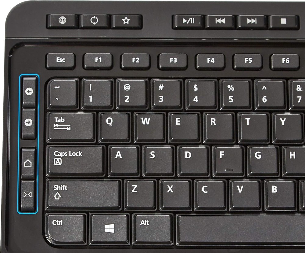 Amazon Basics Wireless Full Size Computer Keyboard and Mouse Combo US Layout New