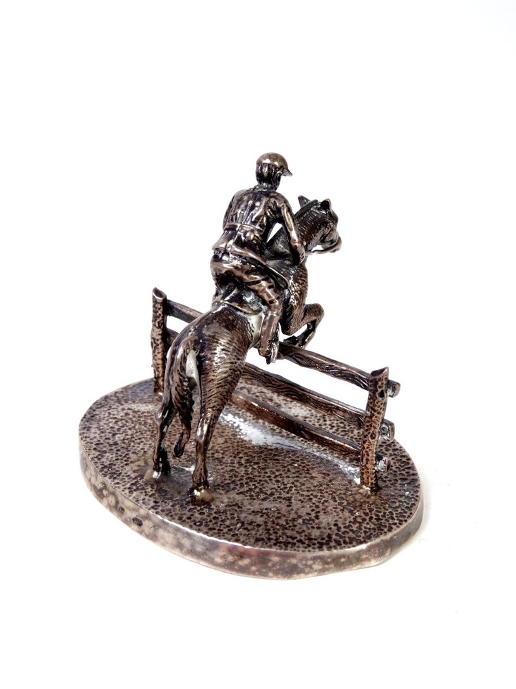 SILVER MINIATURE HORSE WITH RIDER (Ref 1538)