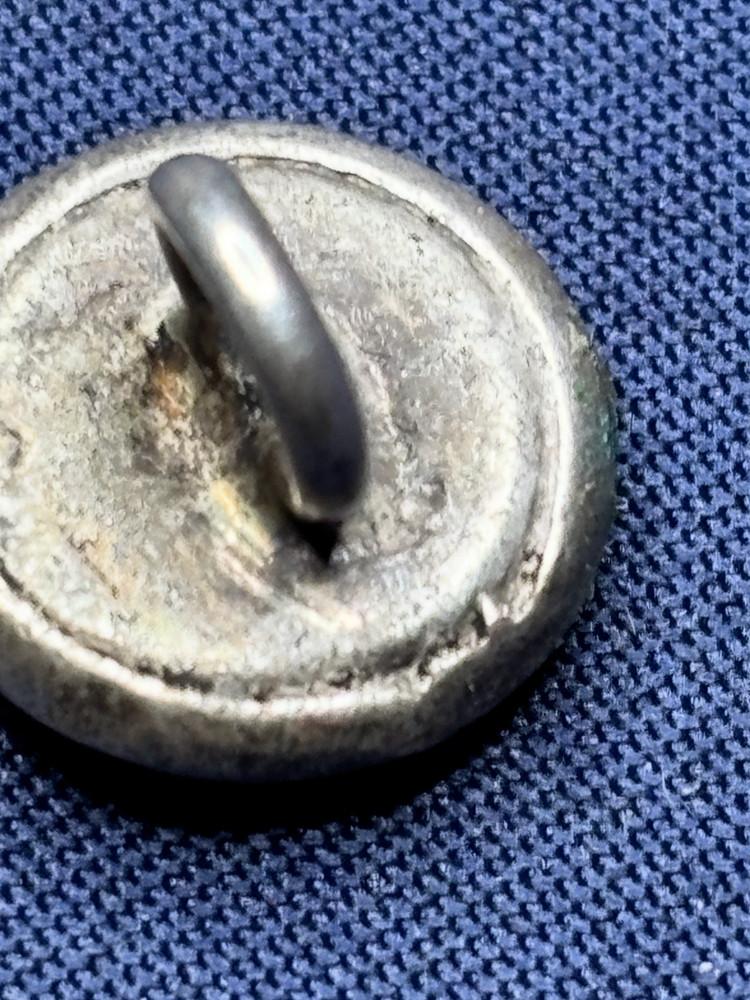 Original RCAF 1910 to 1924 hat Button