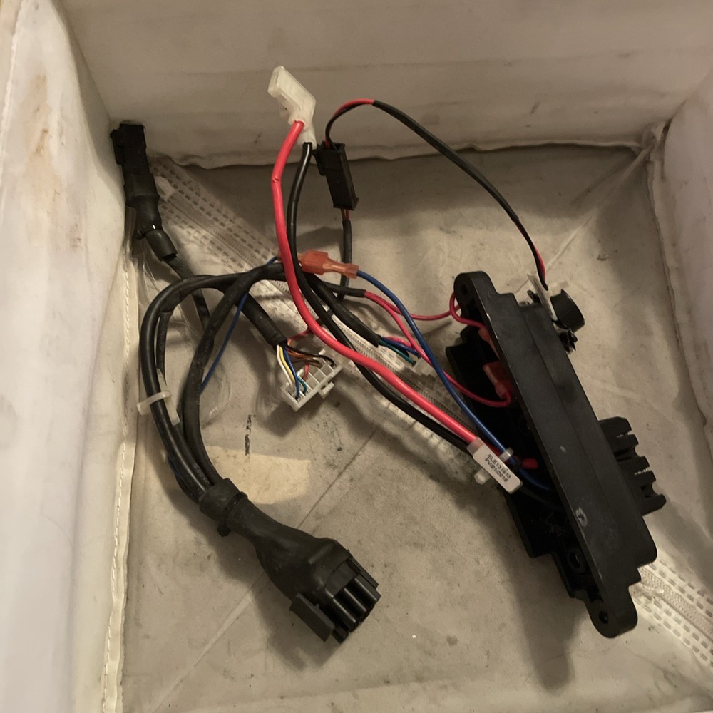 Battery Cable ELE131913 For A Pride Mobility Scooter LC17