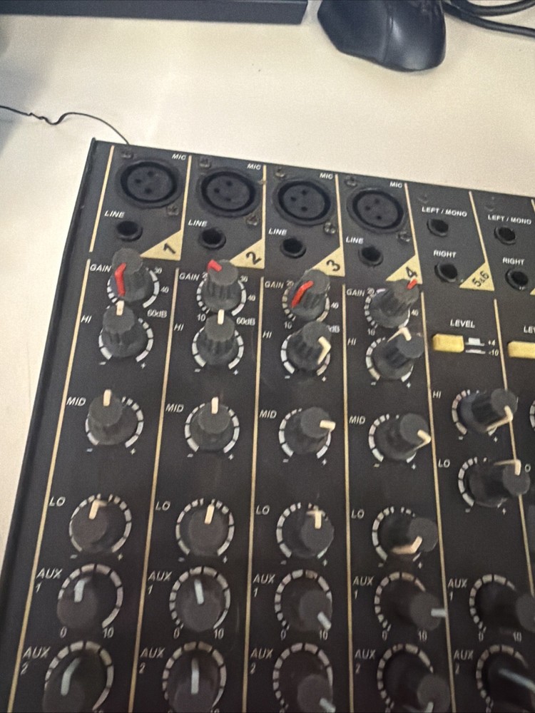 Studiomaster Logic Twelve Mixer Tested Powers On Not Fully Tested With Audio