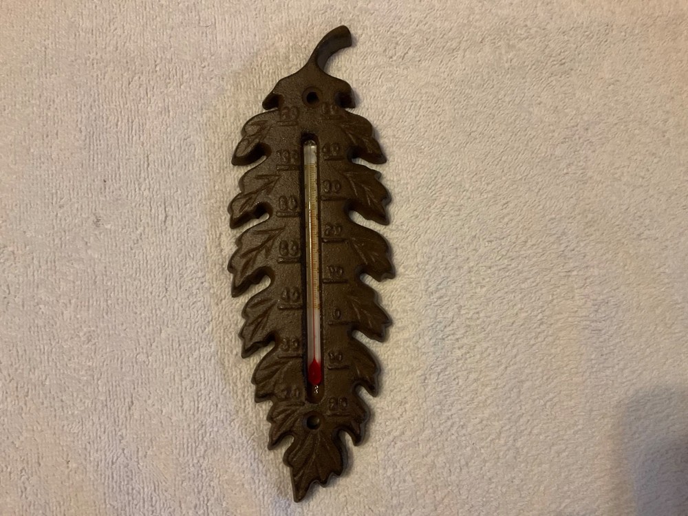Manual Woodworkers Cast Metal Leaf Thermometer