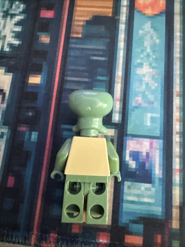 Squidward Lego Minifigure