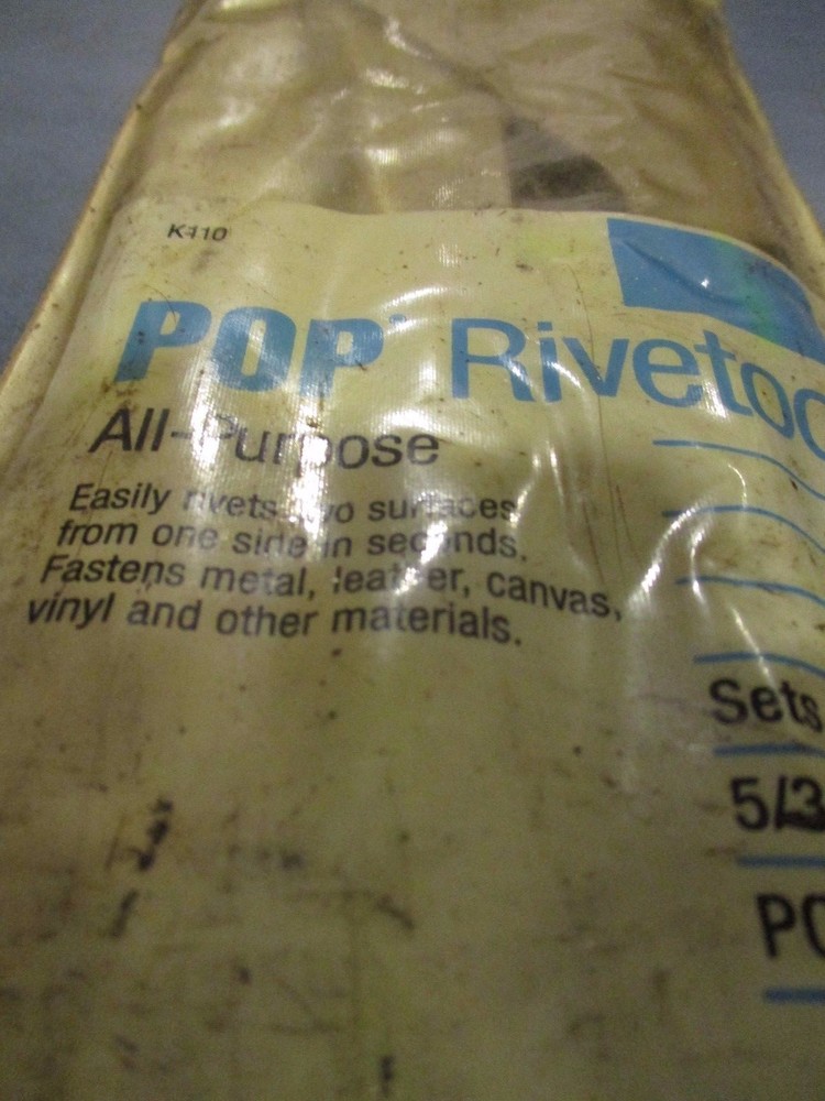 Swingline Riveteer, Pop Rivetool #K110/w/CASE