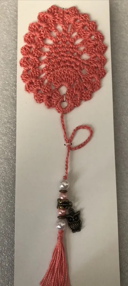 crocheted pineapple bookmark