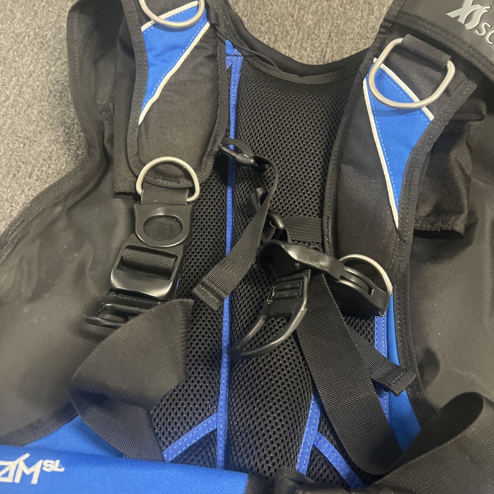 XS Scuba PHANTOM SL SIZE LARGE***NEW