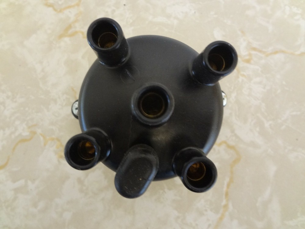 Echlin EP671 Distributer Cap Toyota