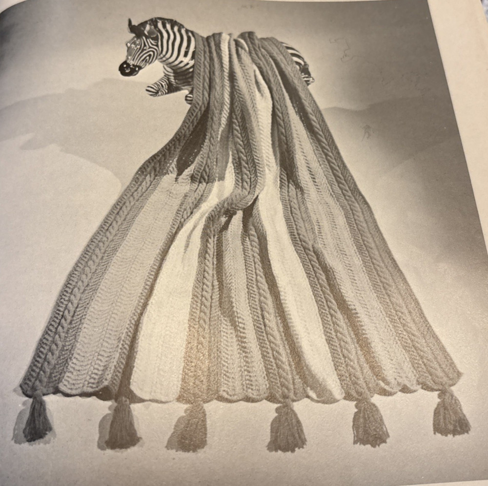 Vtg Rare Complete AFGHAN 1970 Pattern Bk
