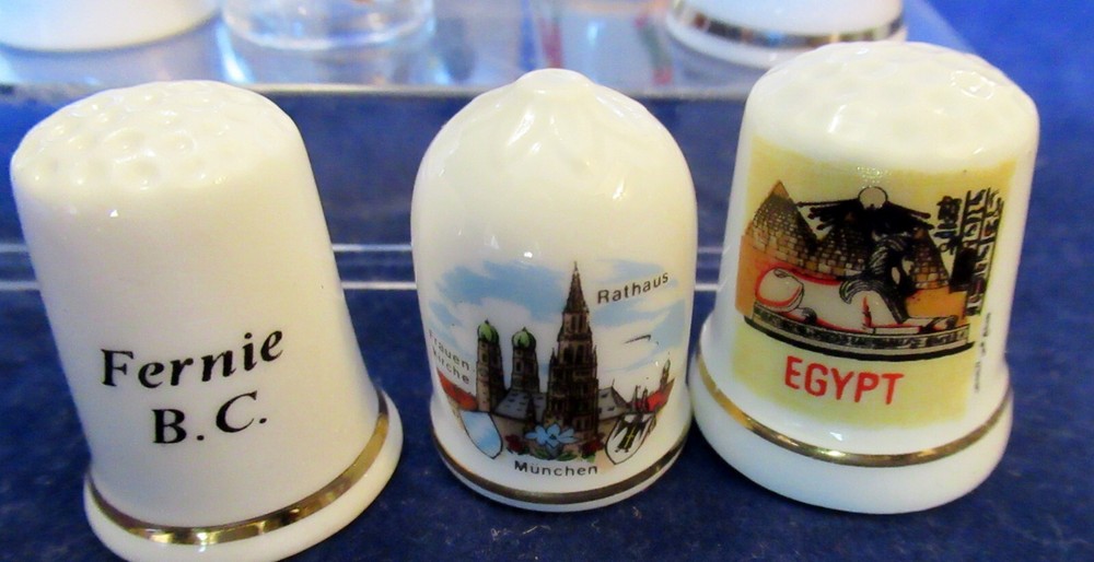 14 x Mixed Collectors Thimbles Different Designs & Styles