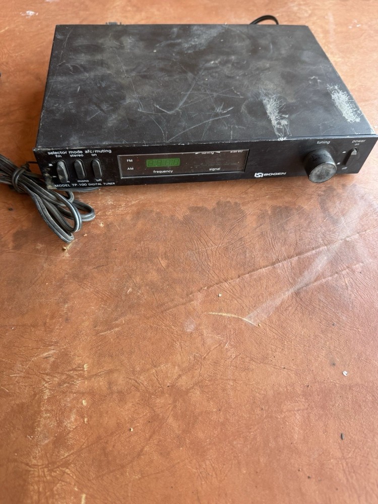 Bogen TP-100A Digital Tuner Powers On
