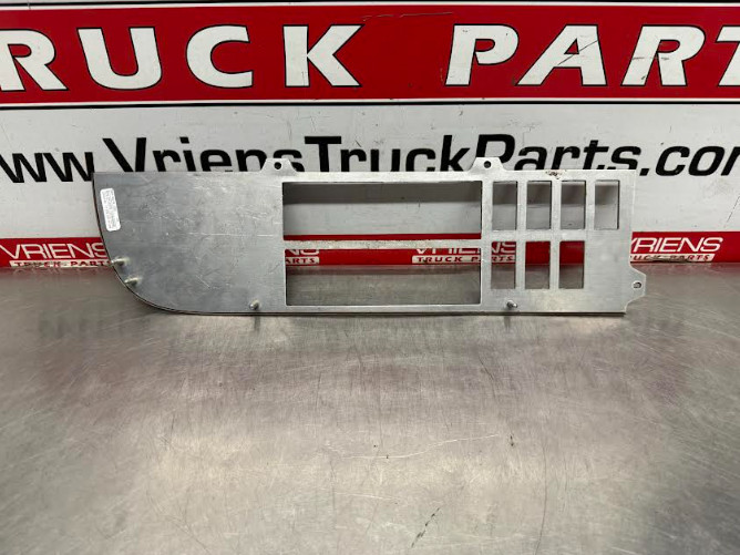PETERBILT S64-6016-200 PANEL-DASH