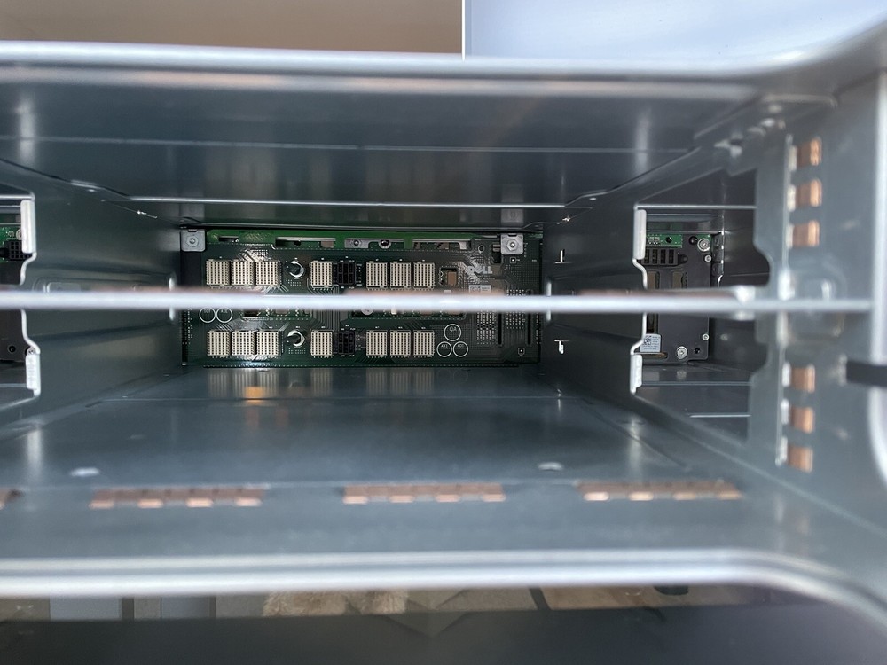 Dell EqualLogic PS4210 PS4210X SAN Array Chassis / Backplane excellent condition