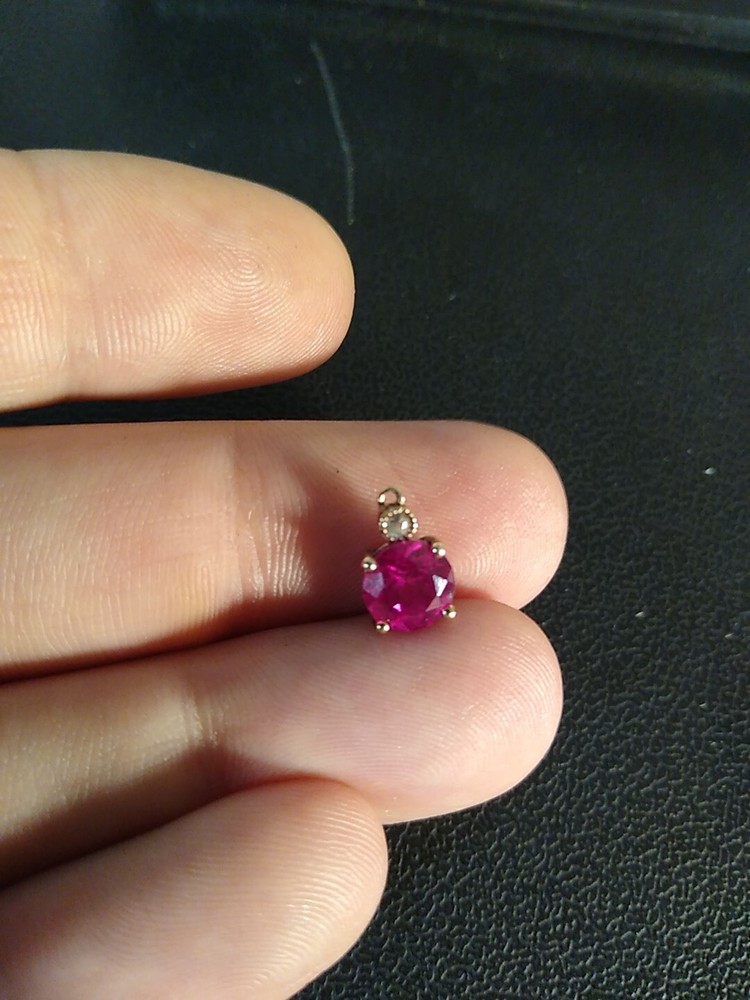 0.8 Grams Ruby Sterling Silver 925 Charm Pendant