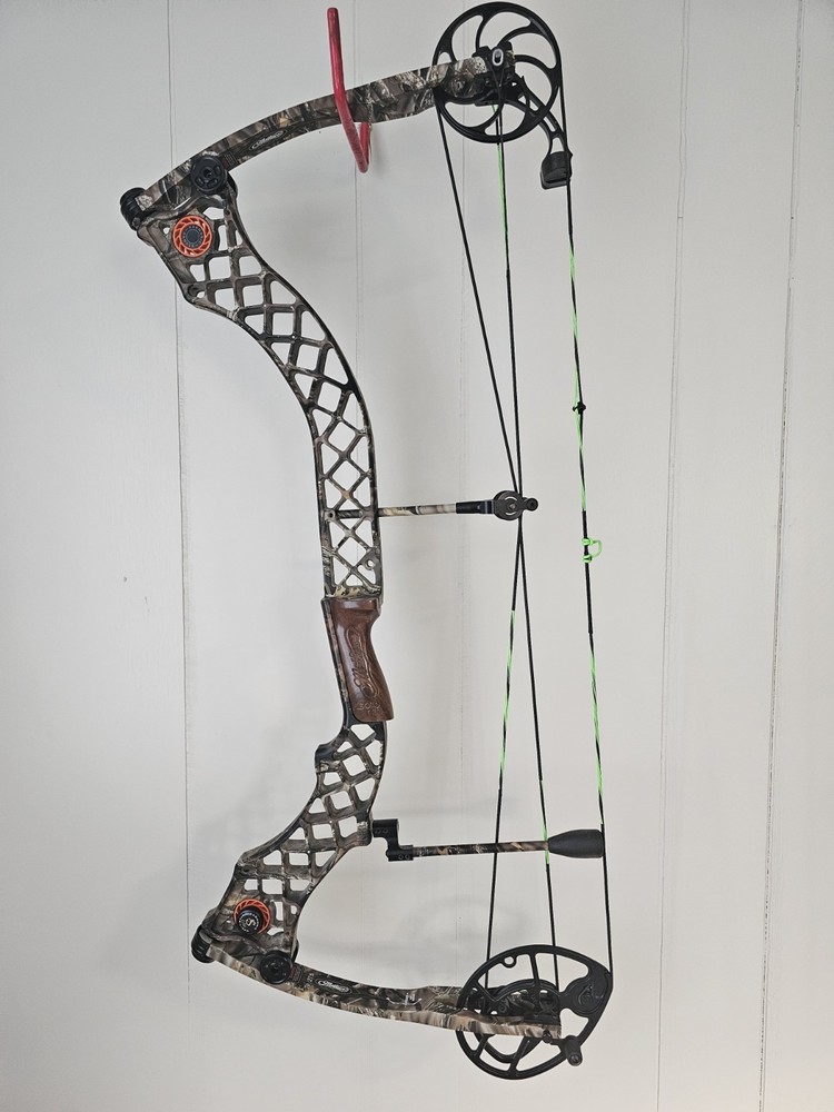 Mathews Helim Heli-m Compound Bow