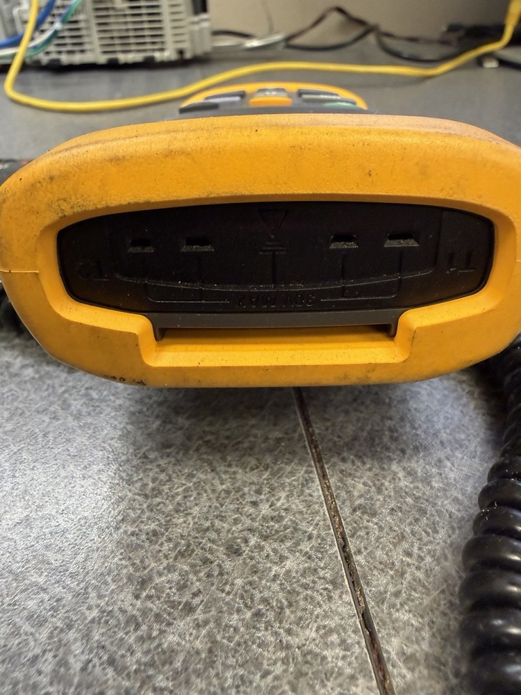 Fluke – 54 II B Data Logging Thermometer w/Dual Input