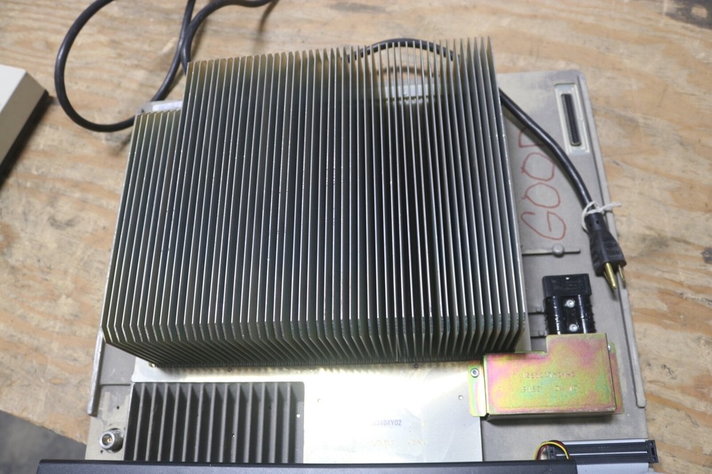 Motorola Quantar CLD1291 TST12/15/11 AMPLIFIER