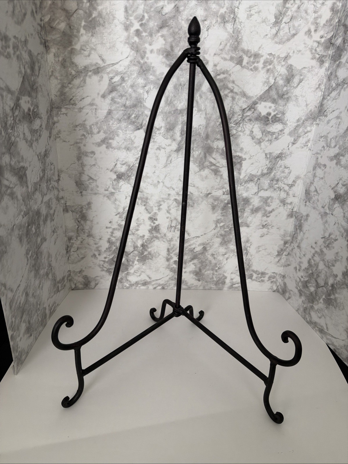 Easel Heavy Duty Large Iron Table Display 20" High